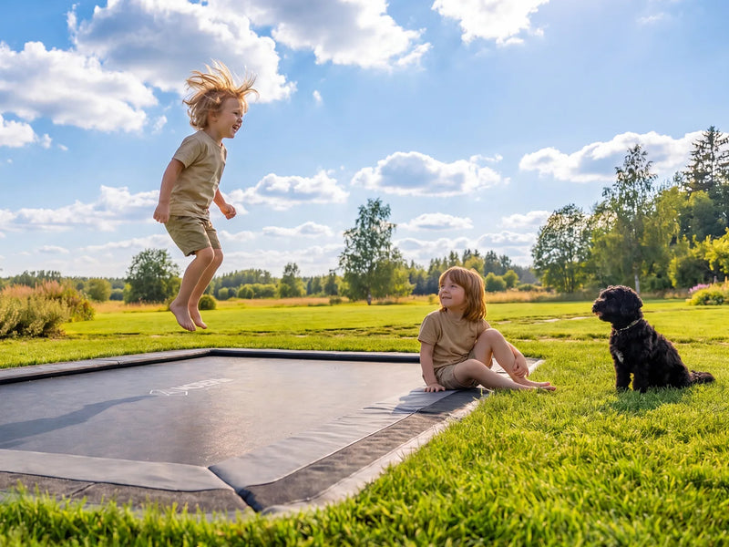 NEW 14ft Round North In Ground Trampoline